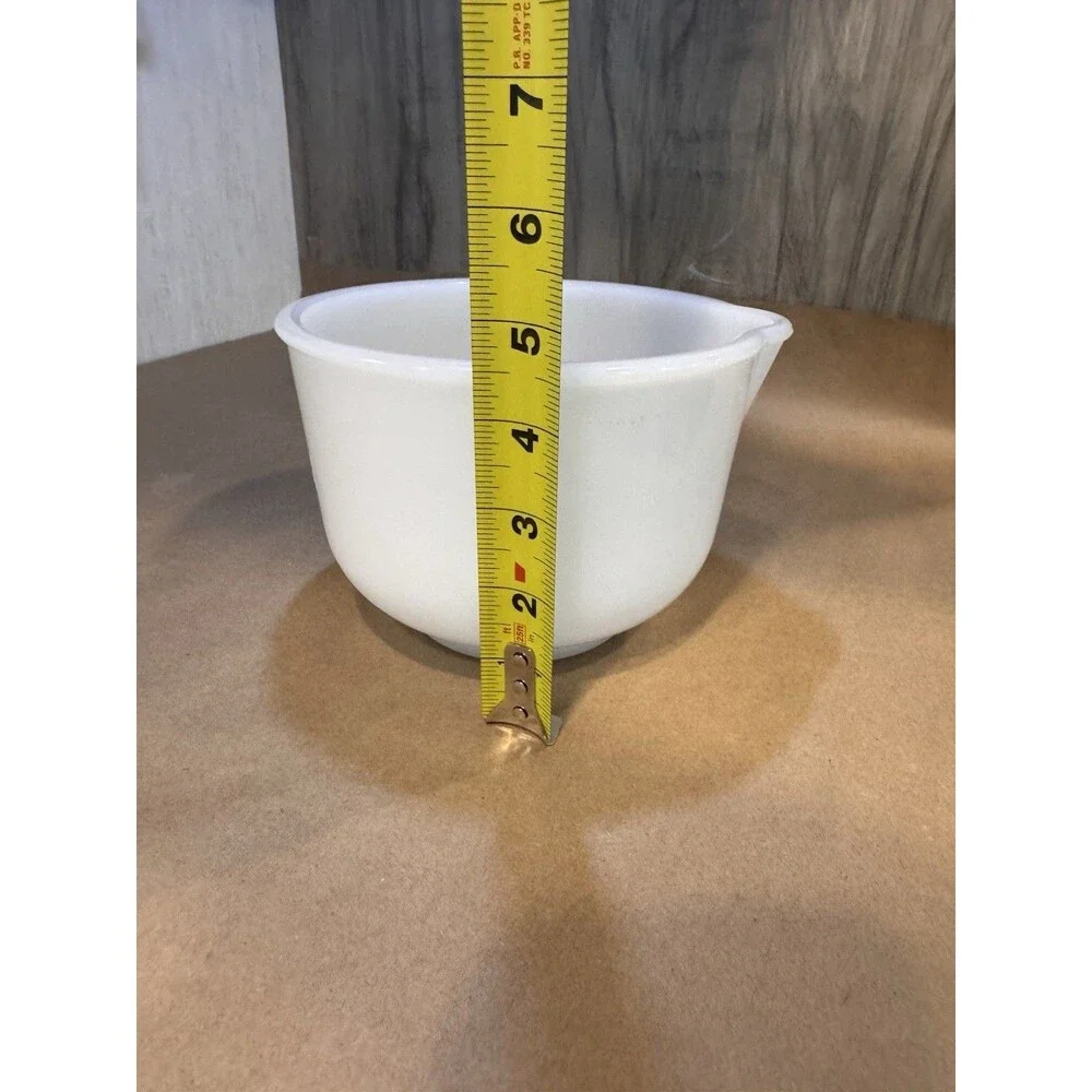 Milk Glass Mixing Bowl with Pour Spout, Solid, 7 in Diameter x 5 in Tall